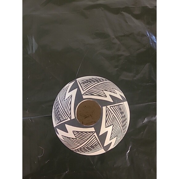 Acoma Pueblo Native American Indian Geometric Pottery Vtg Seed Pot Round Signed - Picture 4 of 8